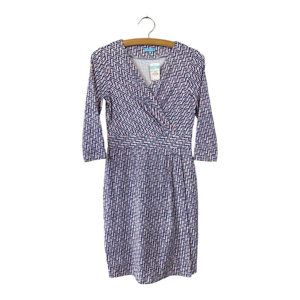 J. McLaughlin Red Navy White Chevron Pattern Dress Cinched Waist Stretchy Office